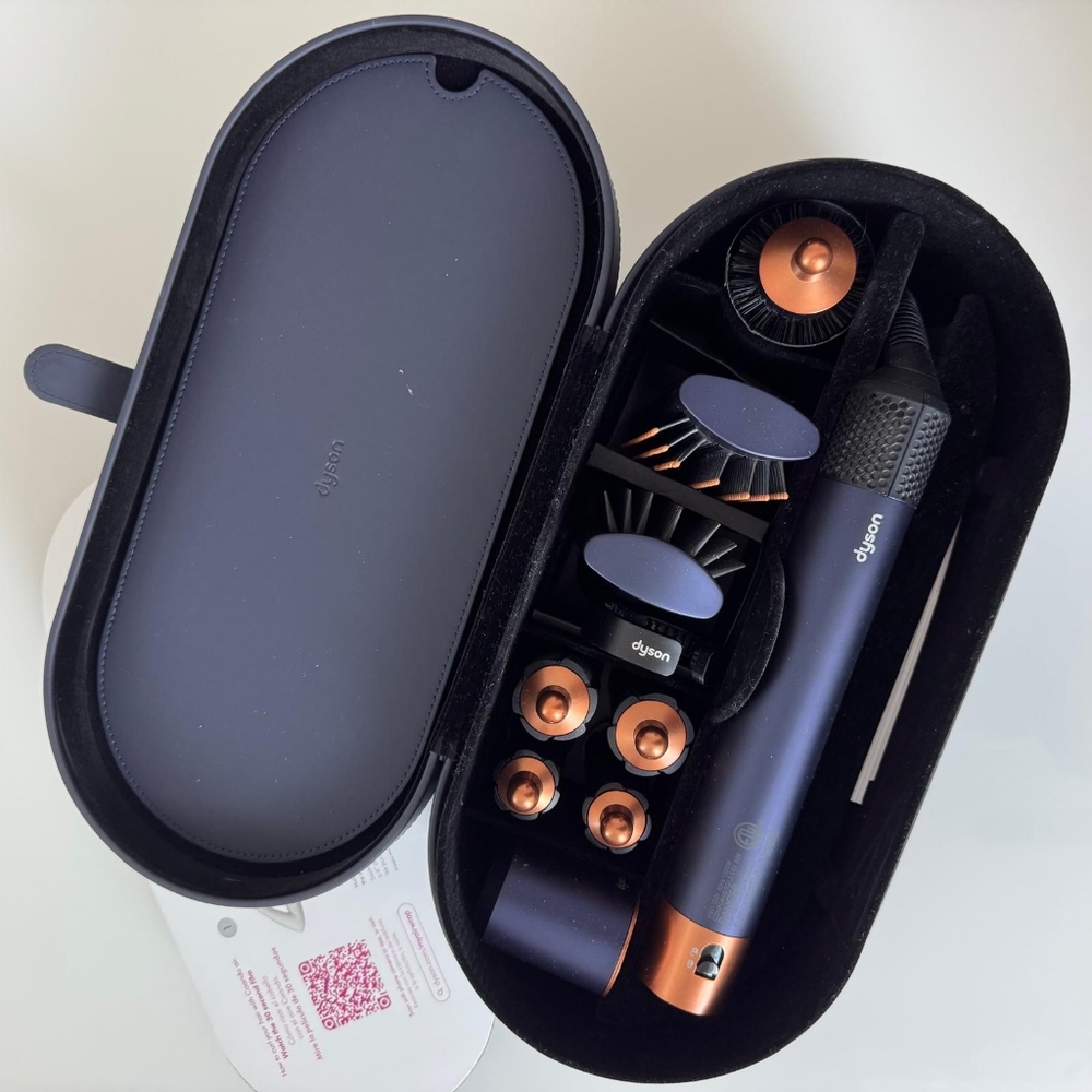 Dyson Airwrap Complete Styler + 7 additional Extra-Long Attachments